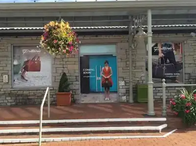 Pittards to open first store