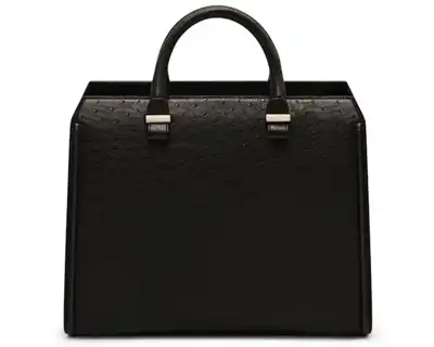 Victoria Beckham wins Walpole luxury brand award