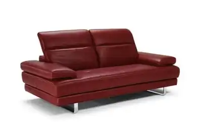 Natuzzi to make furniture collections available for fast delivery