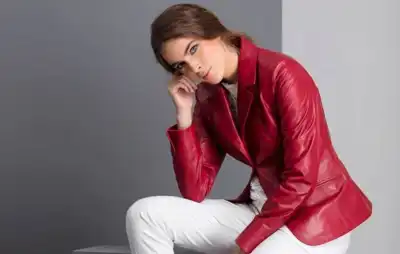 Relaunched Danier opens new stores