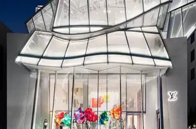 Frank Gehry completes Louis Vuitton-Korea project