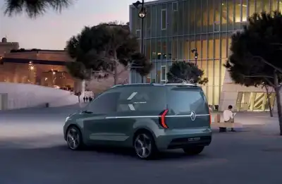 Fall in sales but Renault points to June recover and “electric momentum”