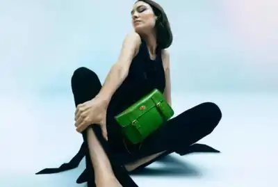 Alexa Chung works on capsule collection with Mulberry