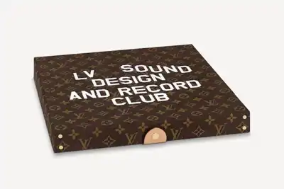 Louis Vuitton spins leather ‘pizza box’