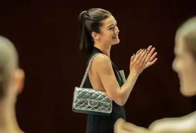 Chanel restricts purchases in exclusivity bid