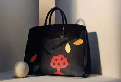 Major handbag sale to be Christie’s first in Italy