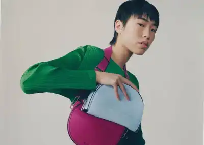 Tribute to Issey Miyake from Ecco
