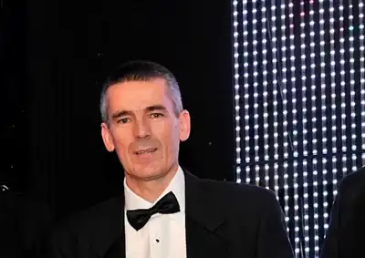 SLG chief executive retires