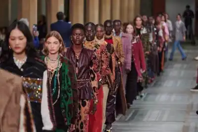 Dakar dates for Chanel