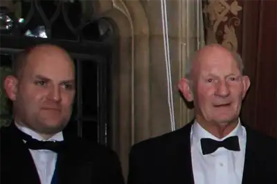 Veteran UK tanner dies