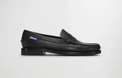Shoe project promises radical transparency