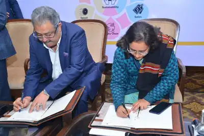 CLE and Solidaridad sign MoU