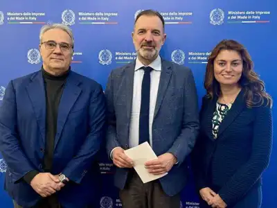 Italian minister calls for immediate action to protect the leather sector