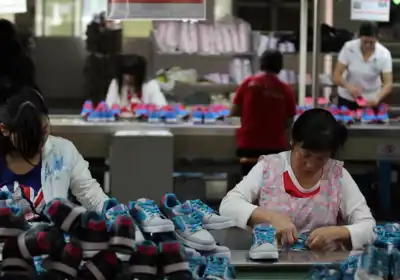 Yue Yuen manufacturing leads recovery