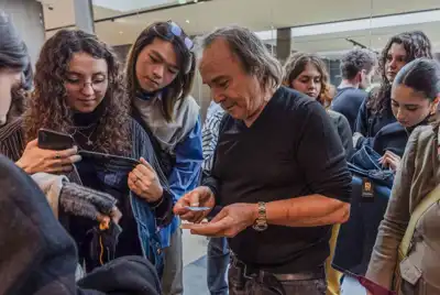 Vivolo’s design competition expands