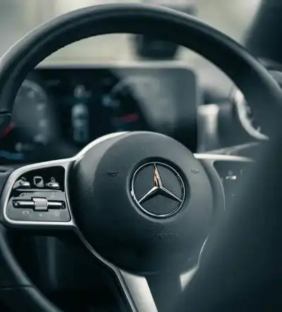 Mercedes-Benz sales decline 10% in 2025