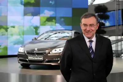 BMW: Volume up but revenue down