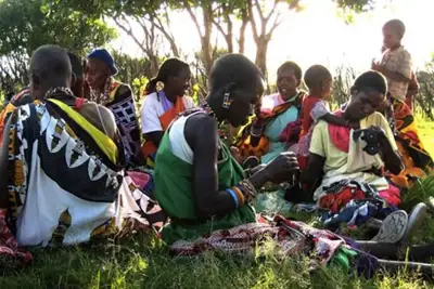 Pikolinos builds new Maasai collection on the back of social responsibility project
