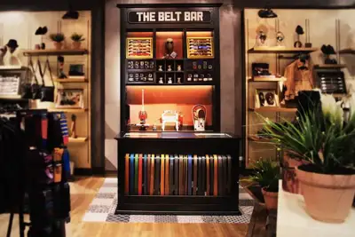 Arturo Calle declares leathergoods idea a success