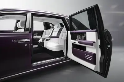 Eighteen half-hides for each Rolls-Royce Phantom