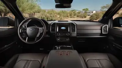 2020 Ford Expedition described as “leather-lined cruise ship on wheels”
