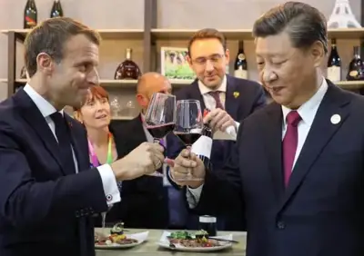 Presidents visit LVMH pavilion at Shanghai event