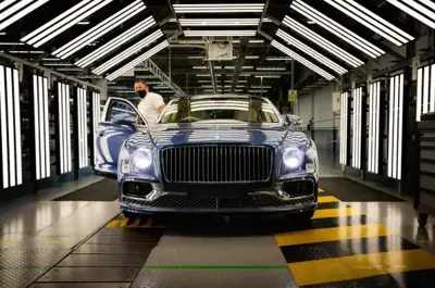 Flying Spur V8’s leather uses 3km of thread
