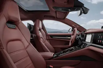 Porsche replaces China CEO to turn fortunes around