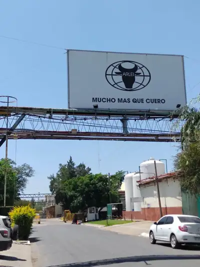 Curtiembre Arlei rejects local media accusations