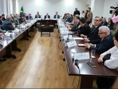 CICB attends emergency tariff meeting in Brasília