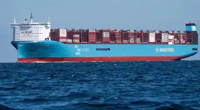 War costs an extra $500 million per month and customers must pay, Maersk says