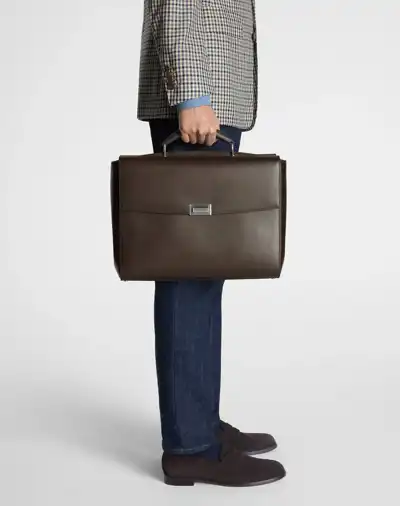 Dunhill focuses on leather craftsmanship for 2026