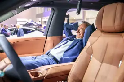 Chinese premium carmakers specify leather in Paris show models